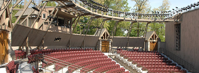 outdoor theaters in illinois